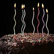 ZIG ZAG CANDLE